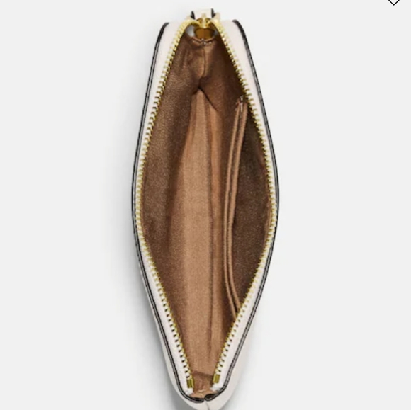 COPY - NWT Coach Snail Print Chalk White Wristlet - Picture 2 of 3